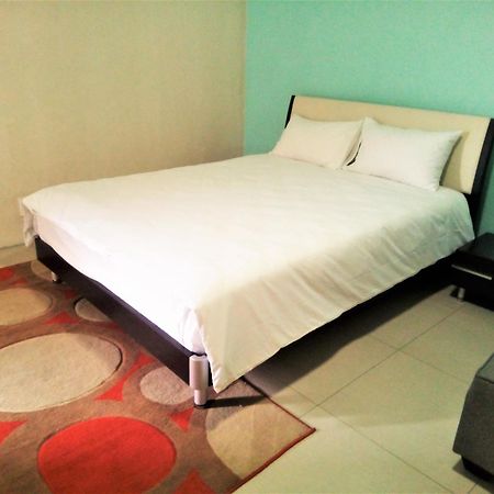 Afrikawisa At O.R. Tambo International Airport Bed and Breakfast Kempton Park Værelse billede
