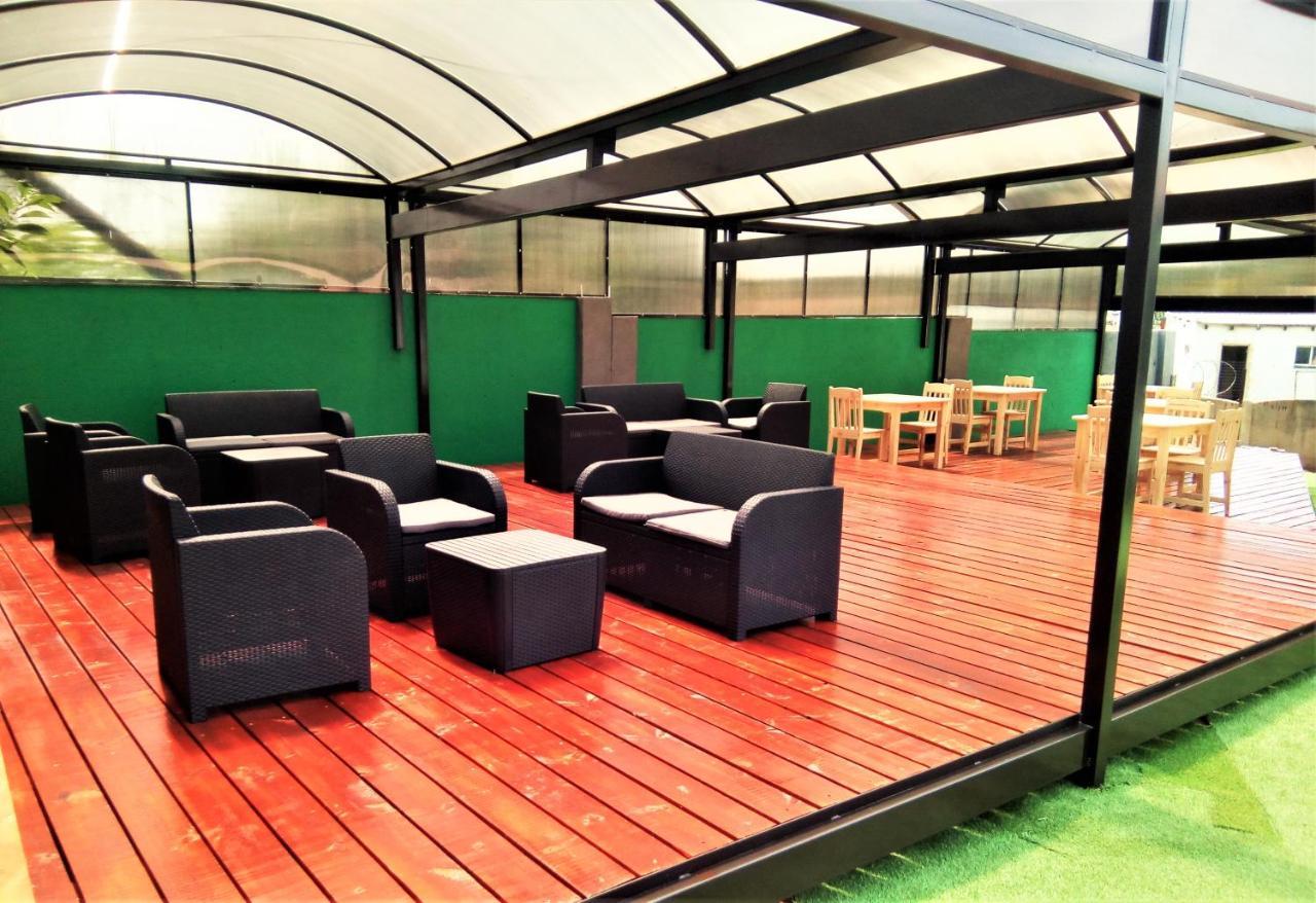 Afrikawisa At O.R. Tambo International Airport Bed and Breakfast Kempton Park Eksteriør billede
