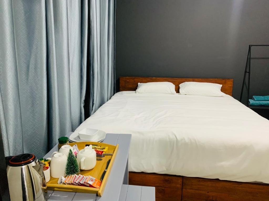 Afrikawisa At O.R. Tambo International Airport Bed and Breakfast Kempton Park Eksteriør billede